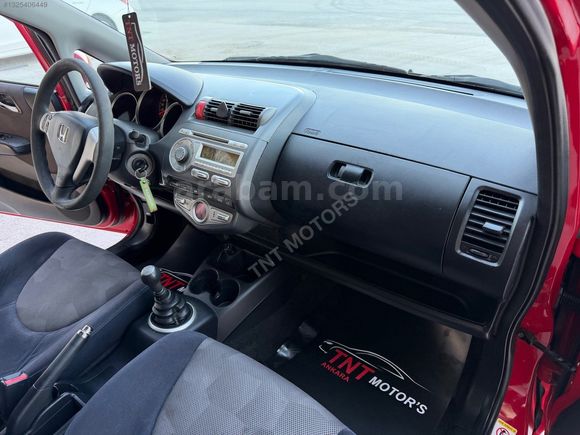 2005 MODEL JAZZ SANROFLU ATEŞ KIRMIZI BİRİNCİ SINIF