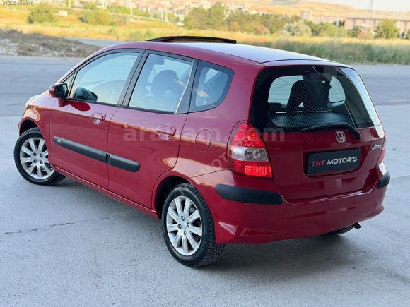 2005 MODEL JAZZ SANROFLU ATEŞ KIRMIZI BİRİNCİ SINIF
