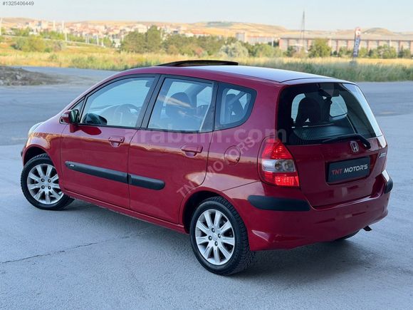 2005 MODEL JAZZ SANROFLU ATEŞ KIRMIZI BİRİNCİ SINIF