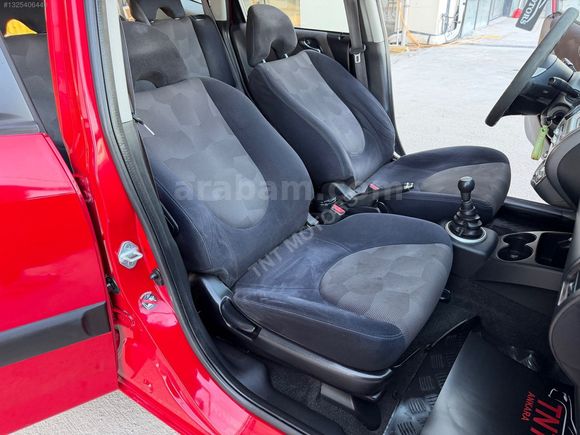 2005 MODEL JAZZ SANROFLU ATEŞ KIRMIZI BİRİNCİ SINIF