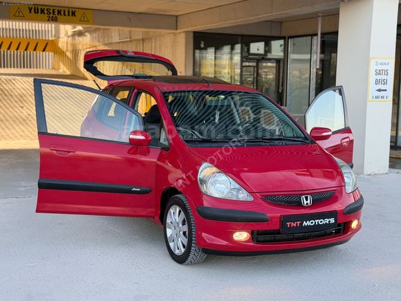 2005 MODEL JAZZ SANROFLU ATEŞ KIRMIZI BİRİNCİ SINIF