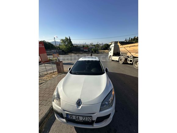 Sahibinden Renault Megane 1.5 dCi Dynamique 2011 Model 