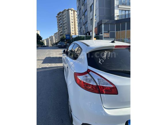 Sahibinden Renault Megane 1.5 dCi Dynamique 2011 Model 