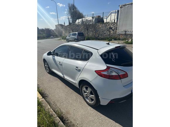 Sahibinden Renault Megane 1.5 dCi Dynamique 2011 Model 