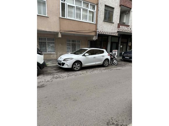 Sahibinden Renault Megane 1.5 dCi Dynamique 2011 Model 
