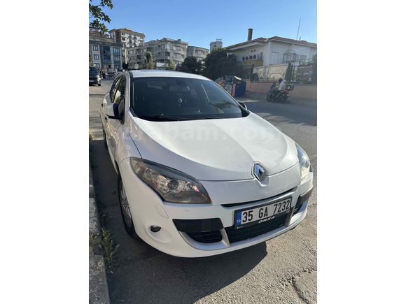Sahibinden Renault Megane 1.5 dCi Dynamique 2011 Model 