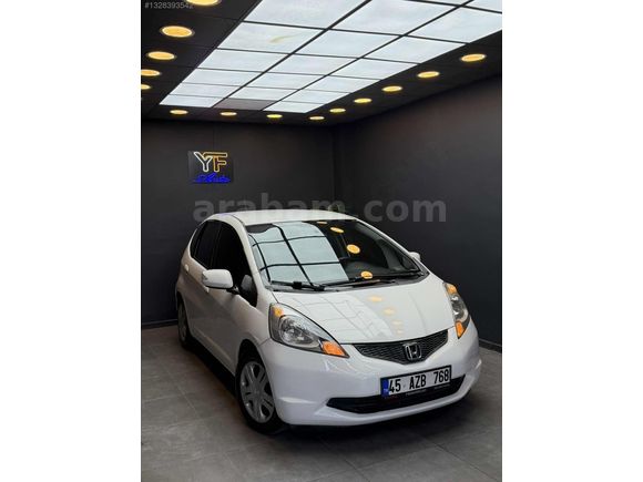 2010 MODEL DEĞİŞENSİZ TERTEMİZ BAKIMLI JAZZ