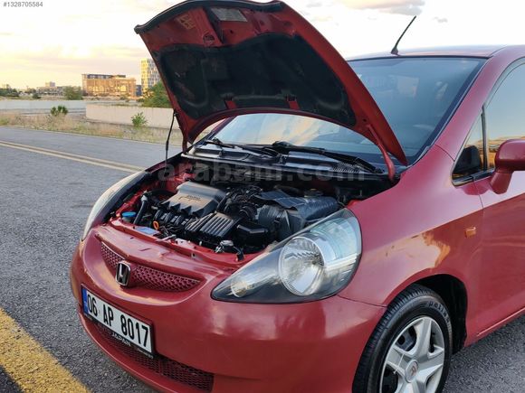 HONDA JAZZ 1.4 TAM OTOMATİK