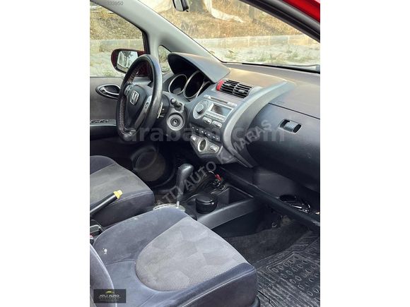 OTOMATİK HONDA JAZZ SANDROFLU