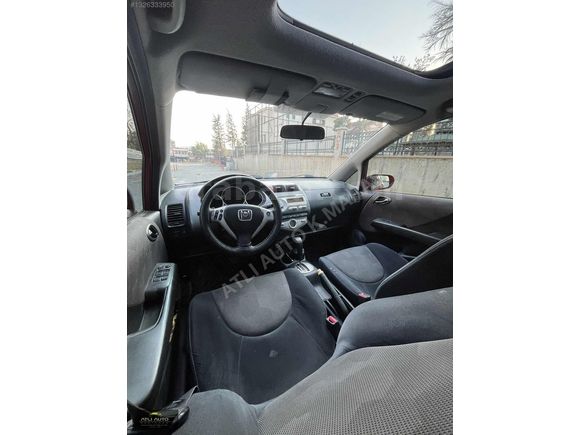 OTOMATİK HONDA JAZZ SANDROFLU