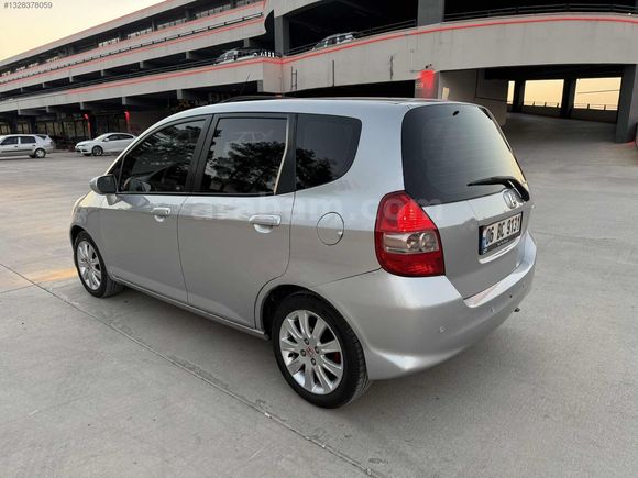HONDA JAZZ ELİTE 120 BİN KM ÇOK TEMİZ