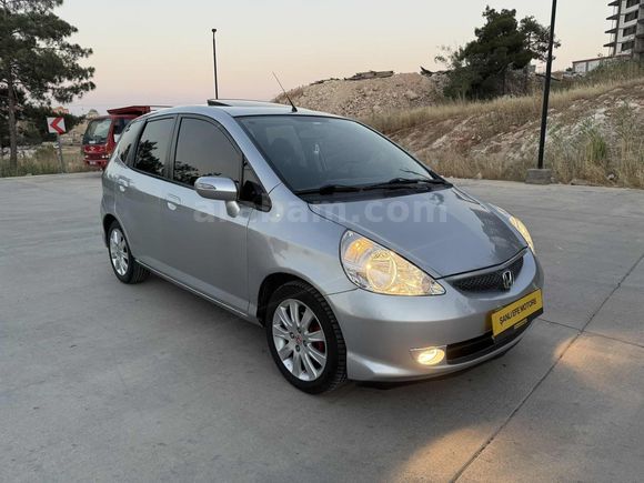HONDA JAZZ ELİTE 120 BİN KM ÇOK TEMİZ