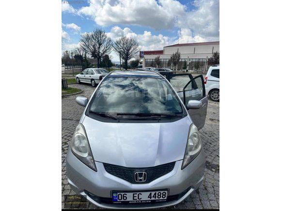 2009 HONDA JAZZ 1.4 FUN OTOMATİK CAM TAVANLI