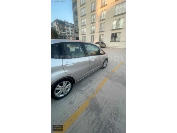 2009 HONDA JAZZ 1.4 FUN OTOMATİK CAM TAVANLI