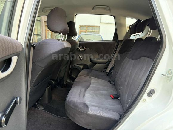 KUSURSUZ KONDİSYONDA OTOMATİK JAZZ