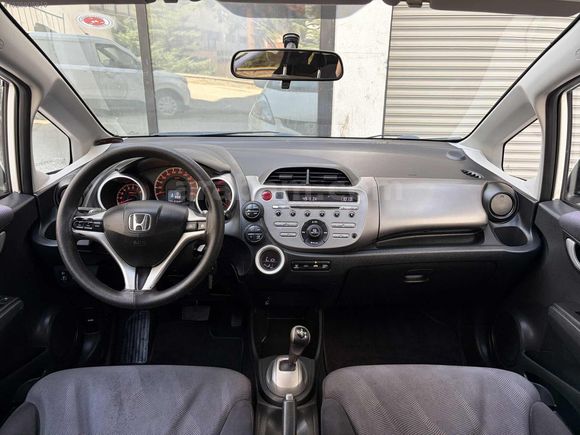 KUSURSUZ KONDİSYONDA OTOMATİK JAZZ