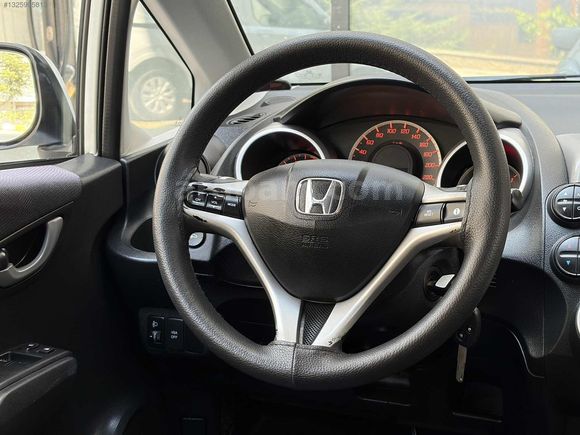 KUSURSUZ KONDİSYONDA OTOMATİK JAZZ