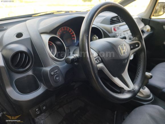 MASRAFSIZ 2011 HONDA JAZZ JOY PLUS İ SHIFT 100 HP
