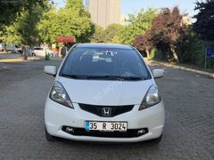 2011 MODEL 1.4 HONDA JAZZ CAM TAVANLI OTOMATİK FUN