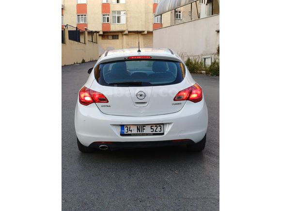 TAM OTOMATİK AİLE ARACl