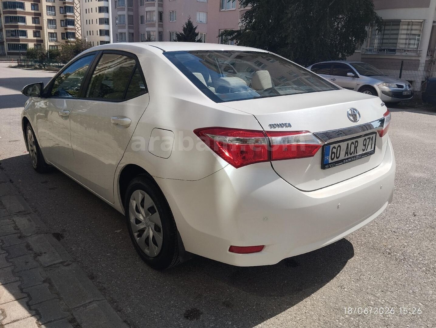 Sahibinden Toyota Corolla 1.33 Life 2015 Model Tokat 113.000 km Beyaz 6