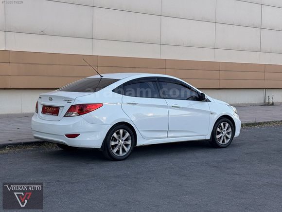 2012 MODEL ACCENT BLUE 1.4 MODE PLUS BOYASIZ BAKIMLI TEMİZ