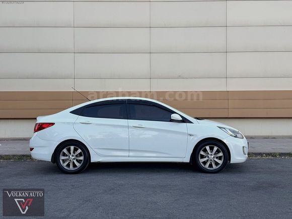 2012 MODEL ACCENT BLUE 1.4 MODE PLUS BOYASIZ BAKIMLI TEMİZ