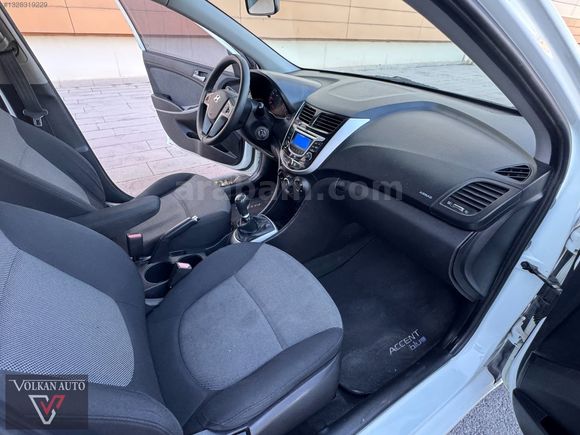 2012 MODEL ACCENT BLUE 1.4 MODE PLUS BOYASIZ BAKIMLI TEMİZ