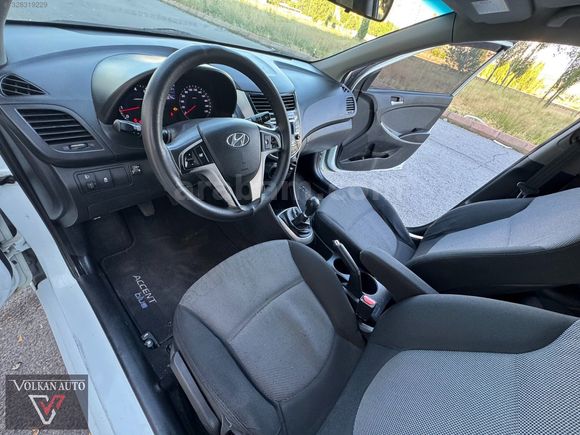 2012 MODEL ACCENT BLUE 1.4 MODE PLUS BOYASIZ BAKIMLI TEMİZ