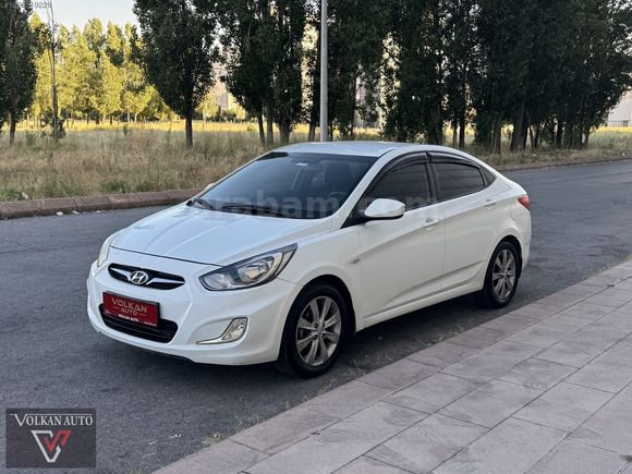 2012 MODEL ACCENT BLUE 1.4 MODE PLUS BOYASIZ BAKIMLI TEMİZ