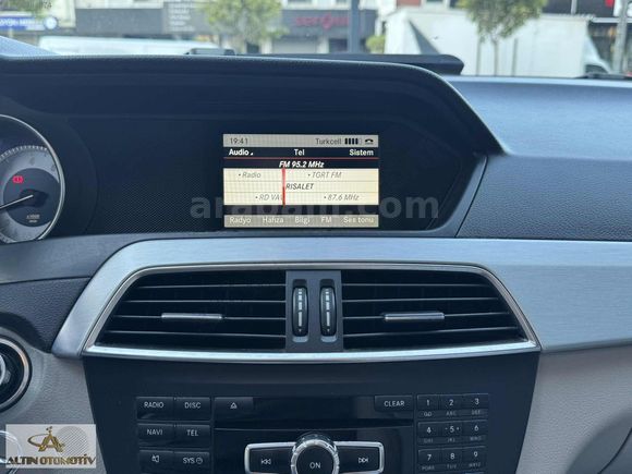 2013 MODEL C180 AMG 7 G-TRONIC CAM TAVAN 180BİN KM