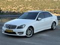 2013 MODEL MERCEDES C180 HATASIZ DÜŞÜK KM CAM GİBİ