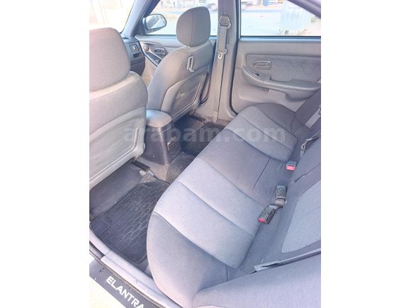 Sahibinden Hyundai Elantra 1.6 GLS 2005 Model