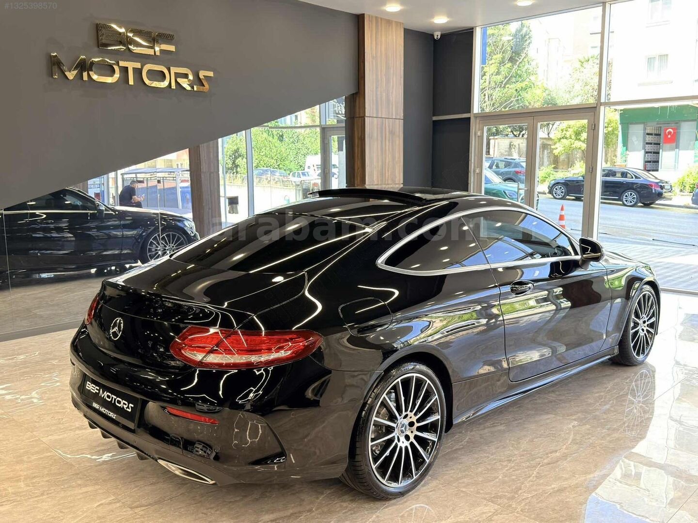 Galeriden Mercedes - Benz C 180 AMG 2017 Model Bursa 176.000 km Siyah 5