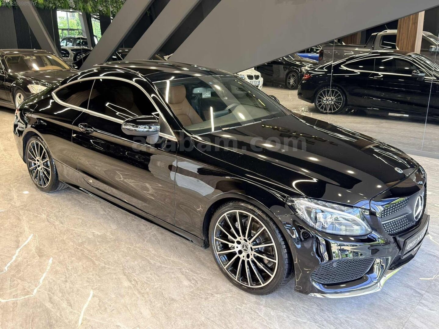 Galeriden Mercedes - Benz C 180 AMG 2017 Model Bursa 176.000 km Siyah 4