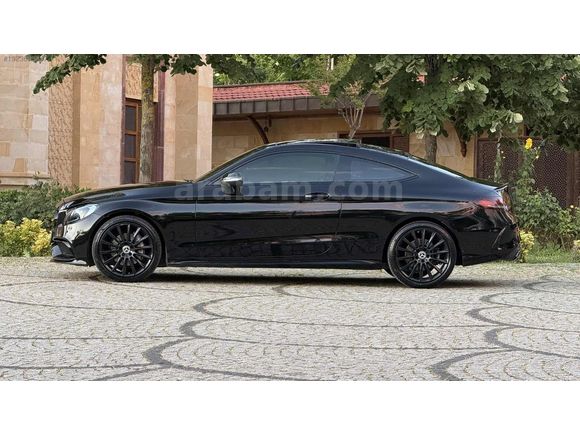 2017 C180 AMG COUPE HATASIZ BOYASIZ
