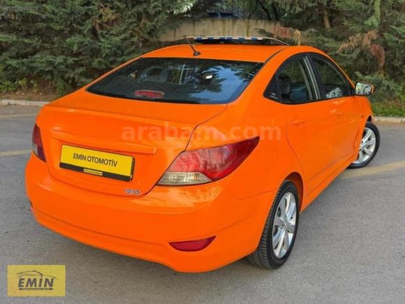 EMİN GALERİ'den 2016 MODEL HYUNDAI ACCENT BLUE 1.4 D-CVVT