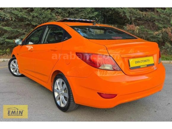 EMİN GALERİ'den 2016 MODEL HYUNDAI ACCENT BLUE 1.4 D-CVVT