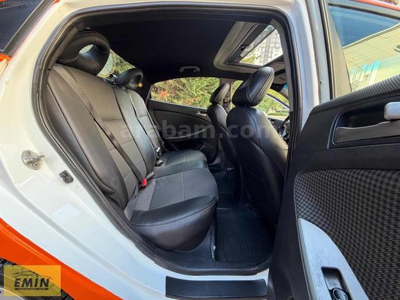 EMİN GALERİ'den 2016 MODEL HYUNDAI ACCENT BLUE 1.4 D-CVVT