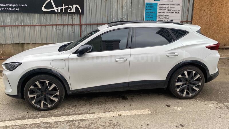 Sahibinden sıfır gibi PPF li 1.5 Phev 204 beygir Supreme