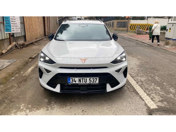 Sahibinden sıfır gibi PPF li Phev 204 beygir Supreme