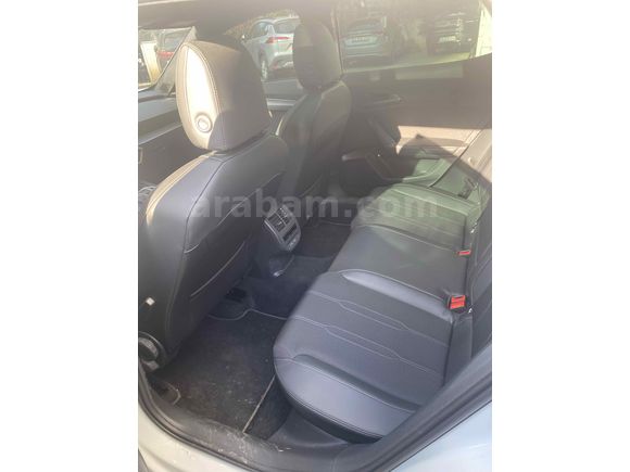 Sahibinden sıfır gibi PPF li Phev 204 beygir Supreme