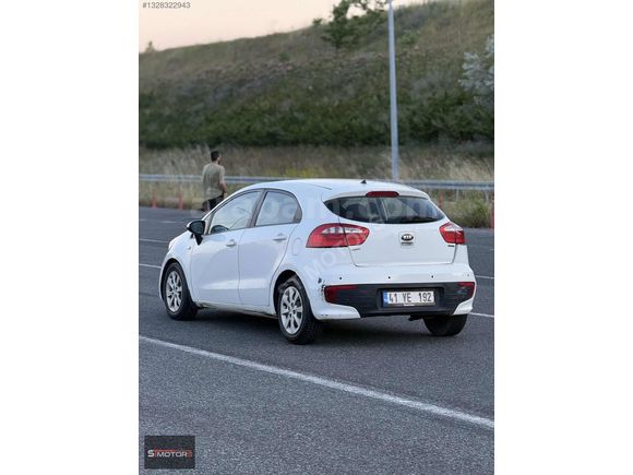 ST MOTORS Rio 1.4 CRDI