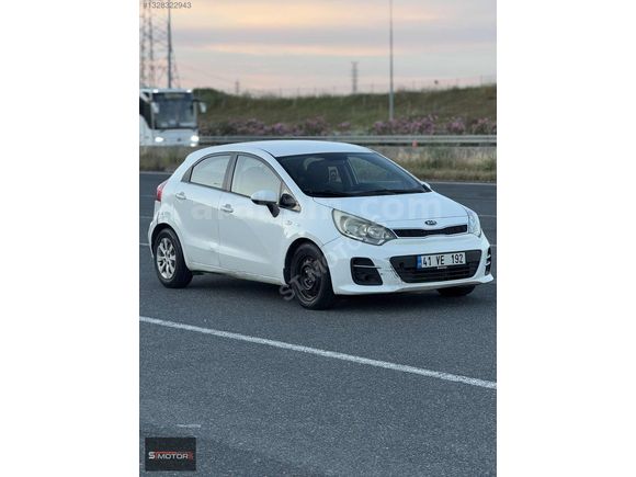 ST MOTORS Rio 1.4 CRDI