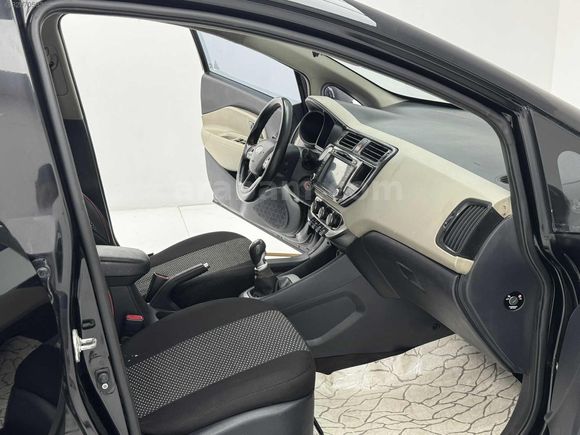 2014 TERTEMİZ 1.4 CRDI KİA RİO
