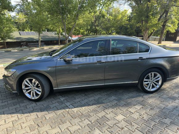 Passat 1.4 TSi BlueMotion Highline 2016