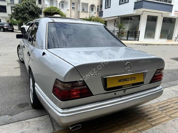 EFSANE KASA W124 - 1995 MODEL NADİR TEMİZLİKTE SUNROFLU