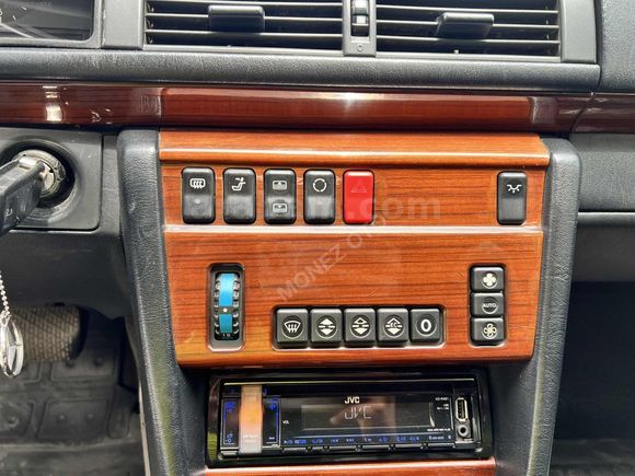 EFSANE KASA W124 - 1995 MODEL NADİR TEMİZLİKTE SUNROFLU