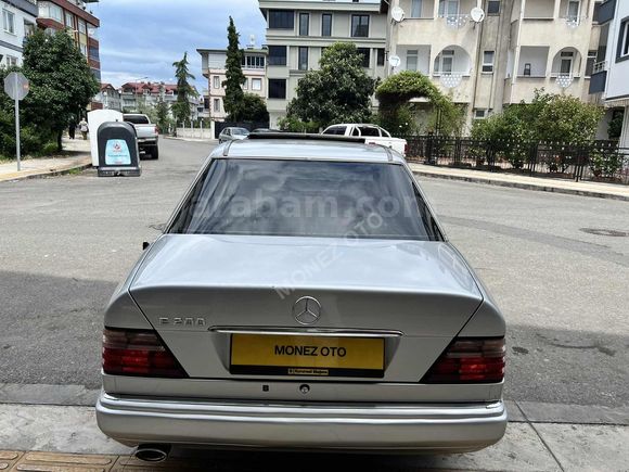 EFSANE KASA W124 - 1995 MODEL NADİR TEMİZLİKTE SUNROFLU