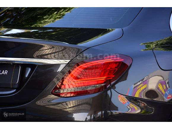 Nurdoğanlar'dan 2021 Mercedes C200d Amg TABA '1Boya